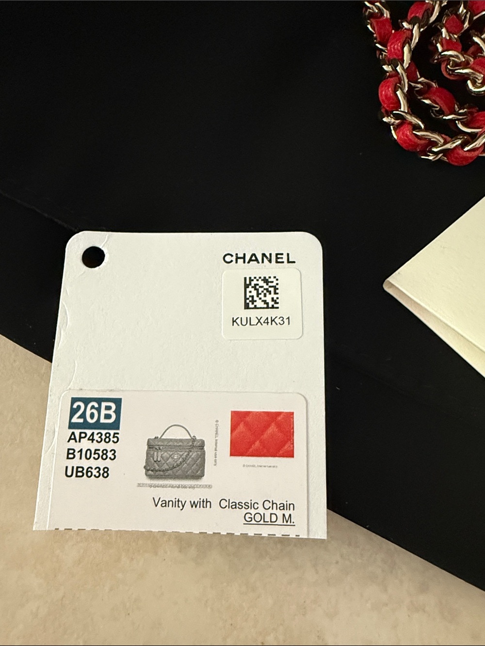 CHANEL Red Quilted slim Vanity-Style Shoulder Bag with detachable chain strap - Picture 3 of 7